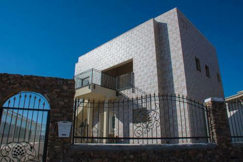 Vastu Dead Sea Apartment