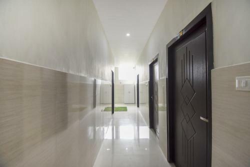Oyo Flagship 75751 Hotel Surya