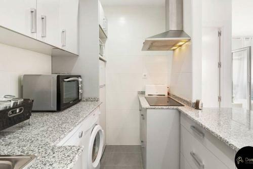 Nice Apartment View With Balcony In Fuengirola