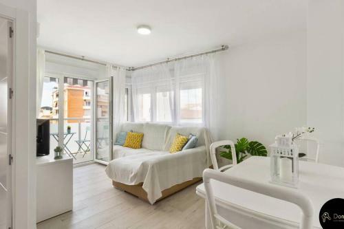 Nice Apartment View With Balcony In Fuengirola