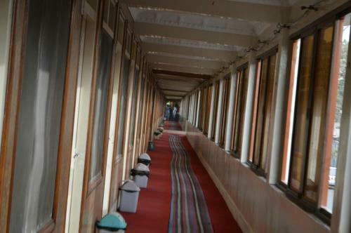 Hotel Deluxe