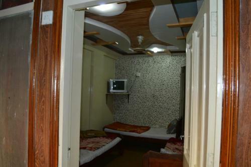 Hotel Deluxe