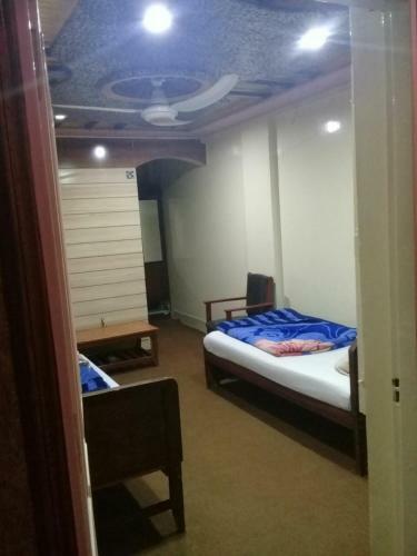 Hotel Deluxe