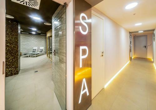 Apartamento Ellena Luxe Woning Loopafstand Van Het Strand!