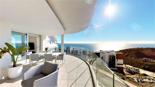 Panoramica Views Superb Luxury Apartment