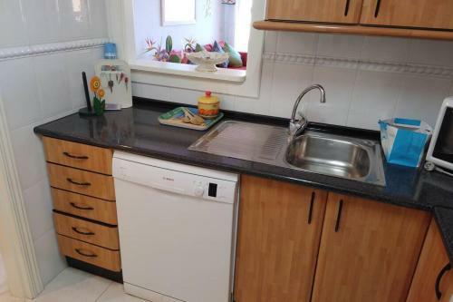 Apartamento En Urbanizaci�n Primera L�nea de Playa