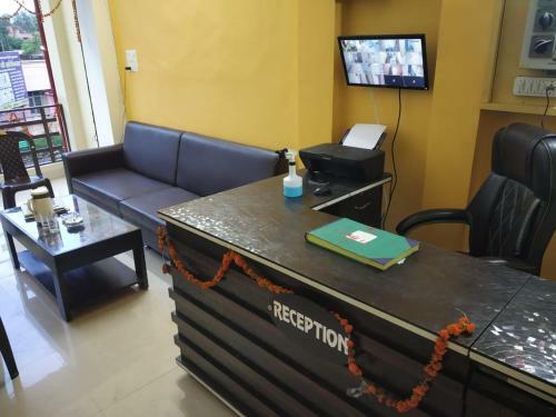 Hotel Awadh Kailash