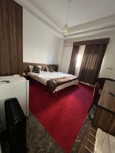 Jerash Star Hotel