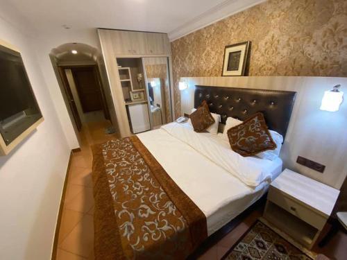 Hotel Burg Karbala