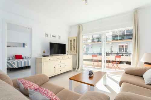 Fuengirola Puerto Apartment By Ghr Rentals