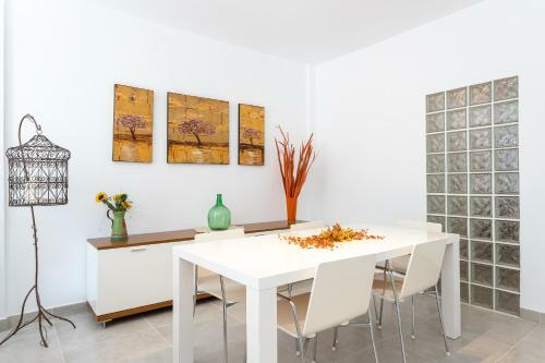 Fuengirola Puerto Apartment By Ghr Rentals