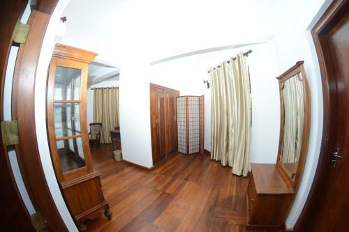 Hostal Sandy's Villa Hiriketiya