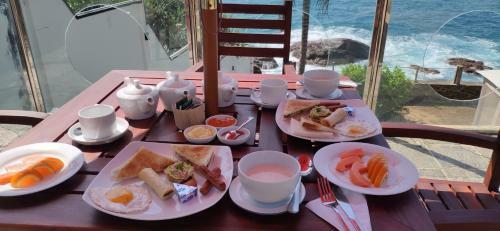 Hostal Sandy's Villa Hiriketiya