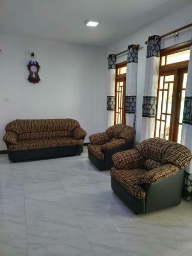 Hostal Nimnya Guest House
