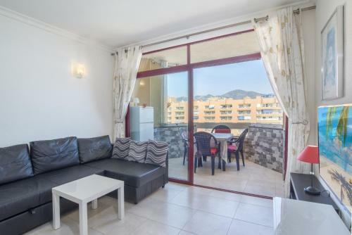 Stunning Marina View Apartment