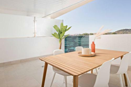 Hugo Modern Apartment Best Facilities