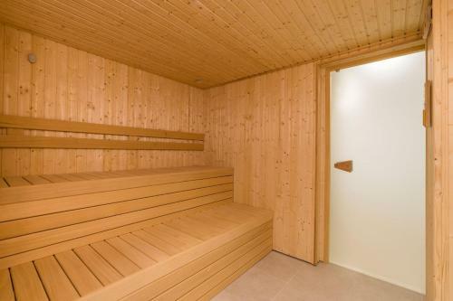 Hugo Modern Apartment Best Facilities