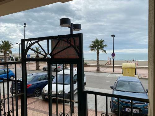Apartment In 1st Line Beach
