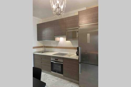 Apartment In 1st Line Beach