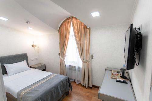 Bed & Breakfast Registon Saroy Hotel