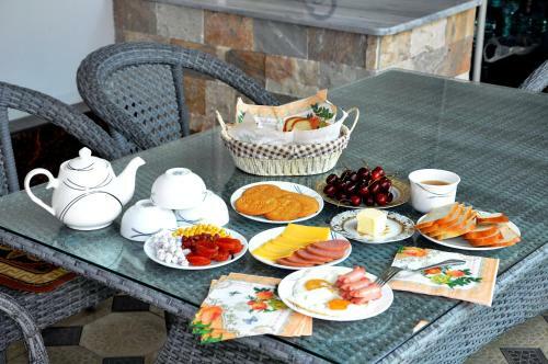 Hostal Bilol Guest House