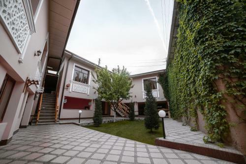 Siyob Hostel