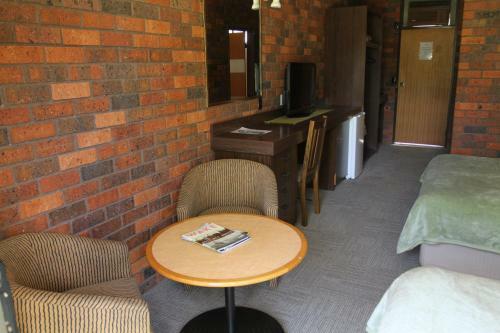 Bonnie Doon Hotel Motel