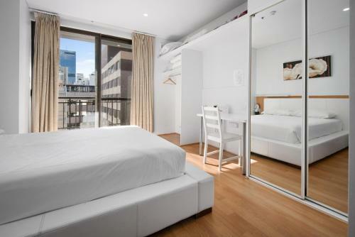 Aparthotel All Suites Perth - By 8hotels