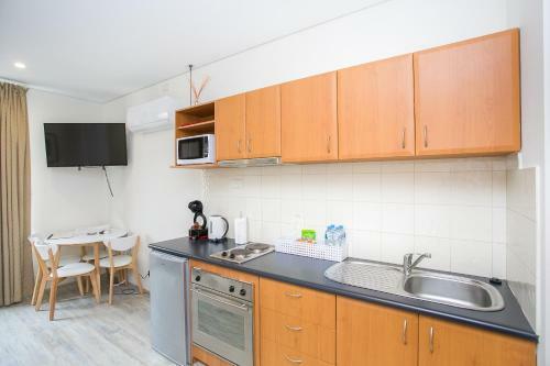 Aparthotel All Suites Perth - By 8hotels