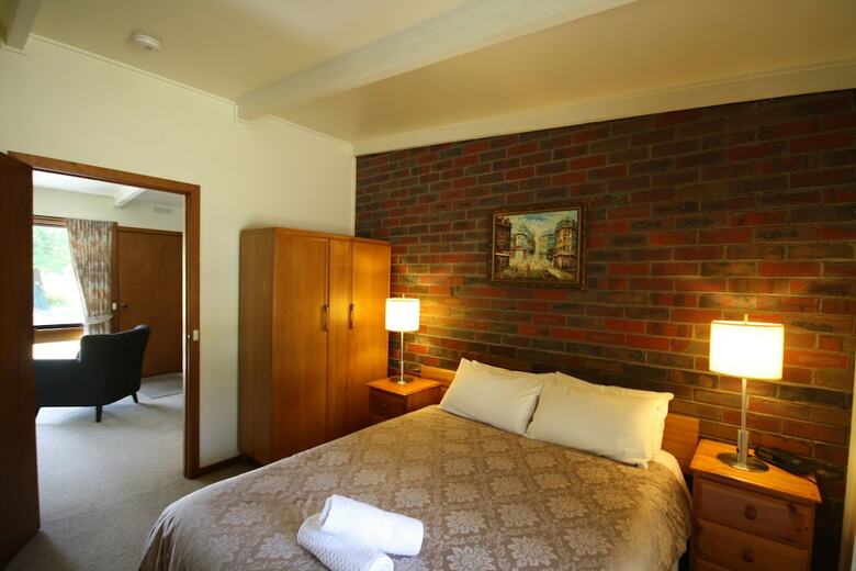 Hotel Halls Haven Resort