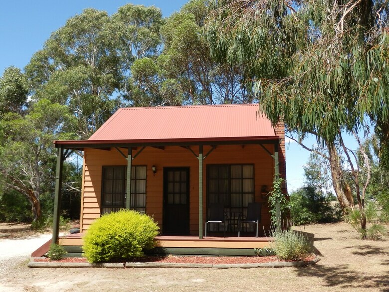 Mountain View Motor Inn & Holiday Lodges
