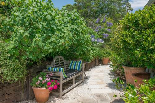 Bed & Breakfast Abelia House