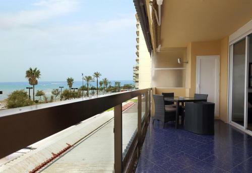 First Line Beach Apartment