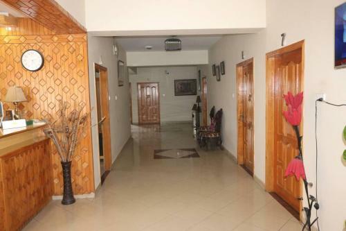 Grandeur Hotel