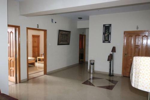 Grandeur Hotel