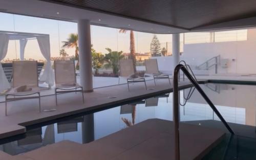 The View Luxury Vacation Apartment 3