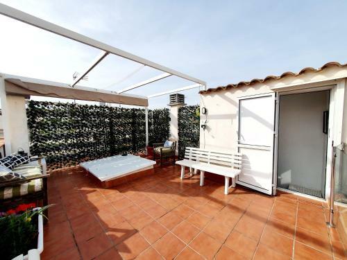 Apartamento Captain's Penthouse Studio