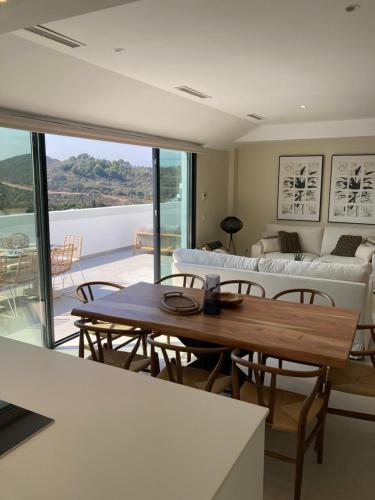 Apartamento The View Luxury Vacation Penthouse 3
