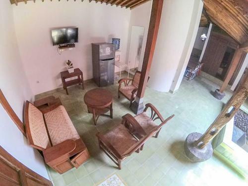 Hostal Limasan Wongso