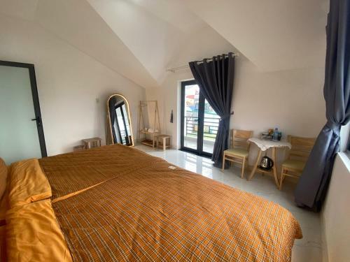 Hostal Louis House Dalat