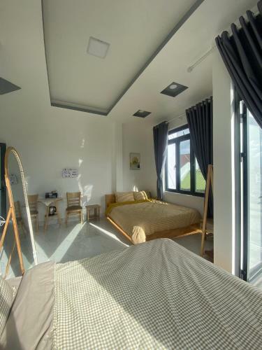 Hostal Louis House Dalat