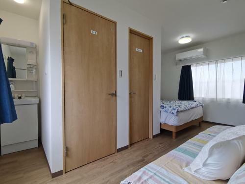 Hostal ?????????????