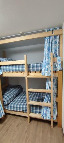 Hostal ?????????????