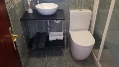 Apartamento Gij�n Playa Zona La Arena Con Desayuno