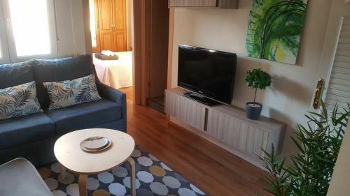 Apartamento Gij�n Playa Zona La Arena Con Desayuno