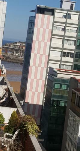 Apartamento Gij�n Playa Zona La Arena Con Desayuno