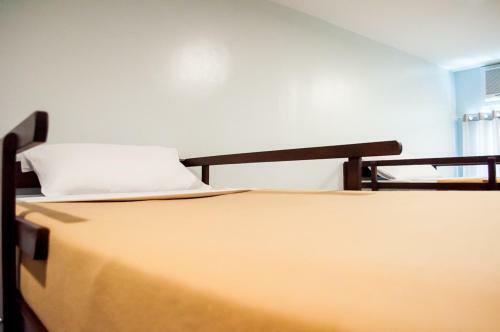 Bed & Breakfast Seasons Hotel Sablayan