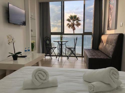 Sea Line Hotel From R&a Group