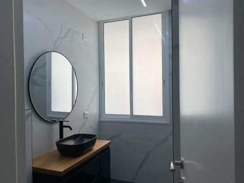 Apartamento New! Luxus- Best Suit 2 Minutes Fromtel Aviv