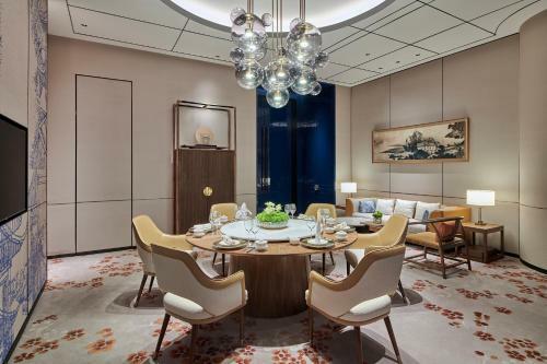 Hotel Hilton Changsha Riverside